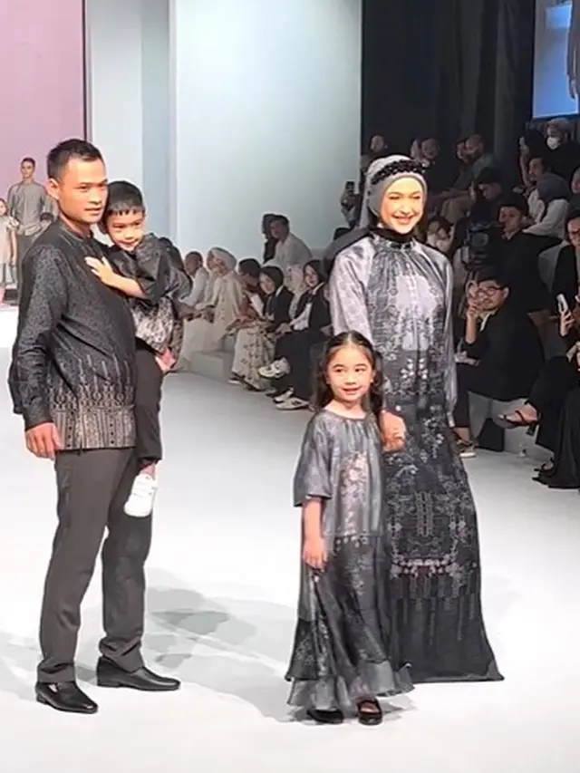 Nabila Sakieb berhijab (Instagram/nsyakieb85)