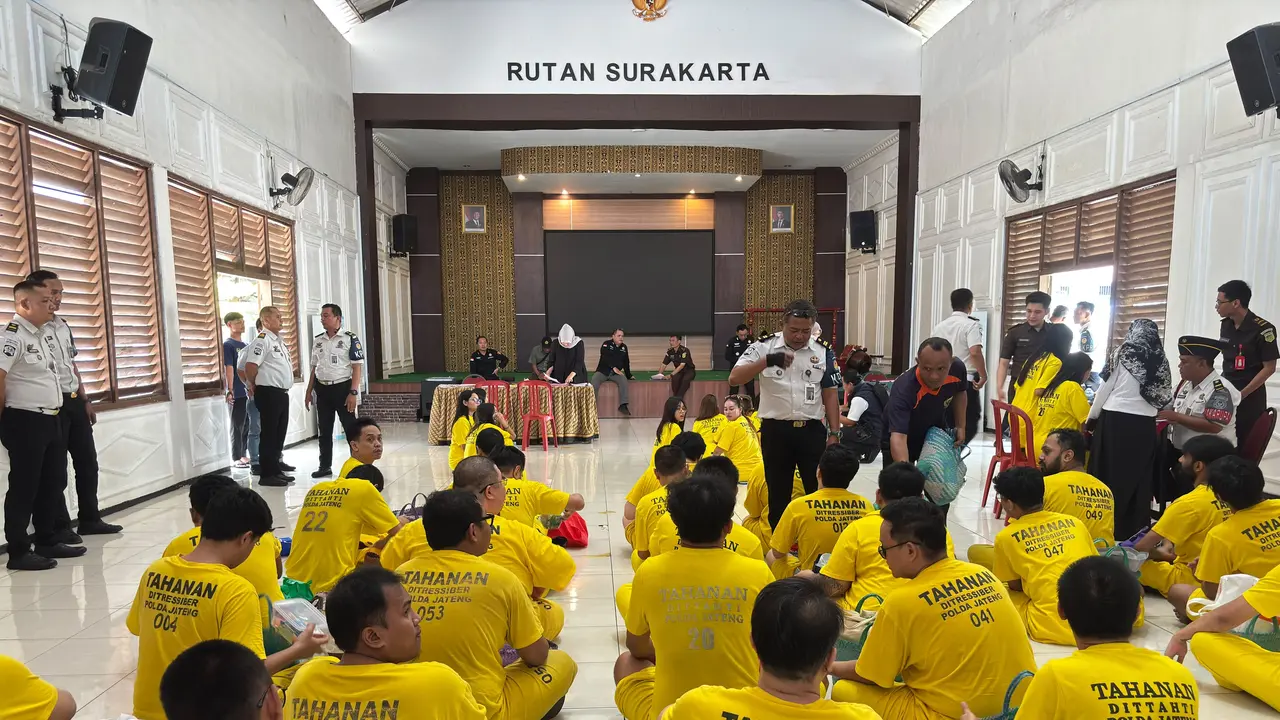 38 Tersangka Pig Butchering Lintas Negara Diserahkan ke Jaksa, Jaringan Raup Rp41,1 Miliar
