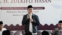 Ketua Umum Partai Amanat Nasional (PAN) Zulkifli Hassan (Zulhas) saat kunjungan di Ponpes Amanatul Ummah, Mojokerto, Jatim, Minggu (5/11/2023). (Dok. Tim Media Zulhas)