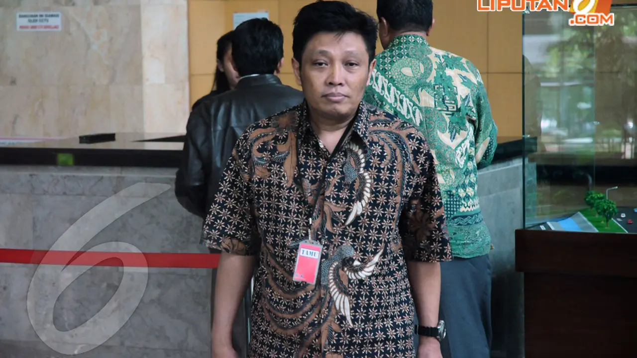 [FOTO] Mahfud Suroso Diperiksa Mendadak oleh KPK
