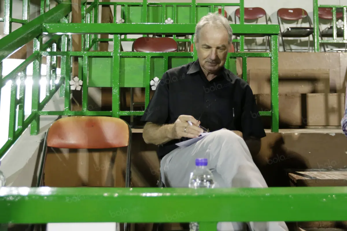 Alfred Riedl