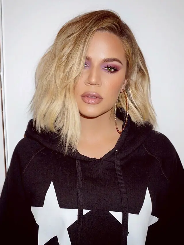[Bintang] Khloe Kardashian