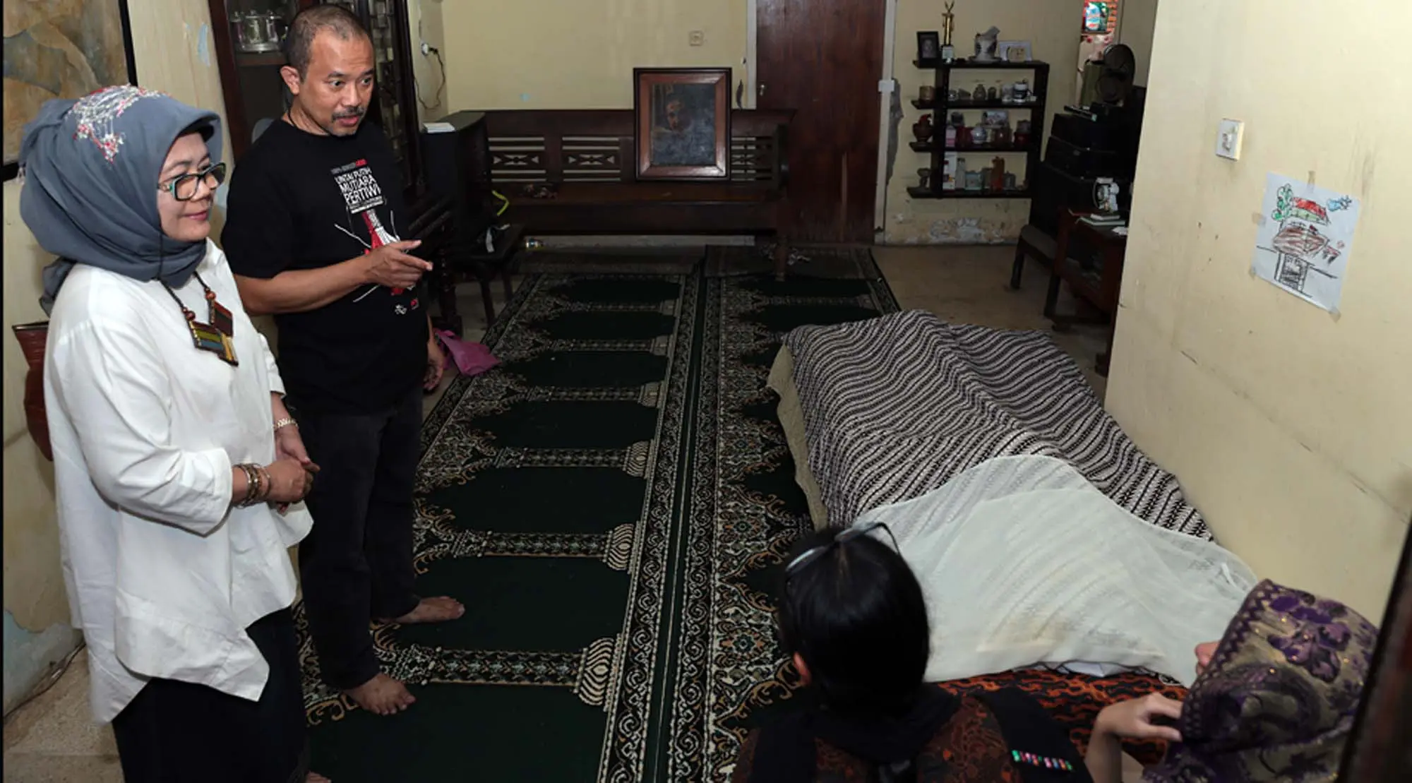 Suasana rumah duka Leo Kristi (Deki Prayoga/Bintang.com)