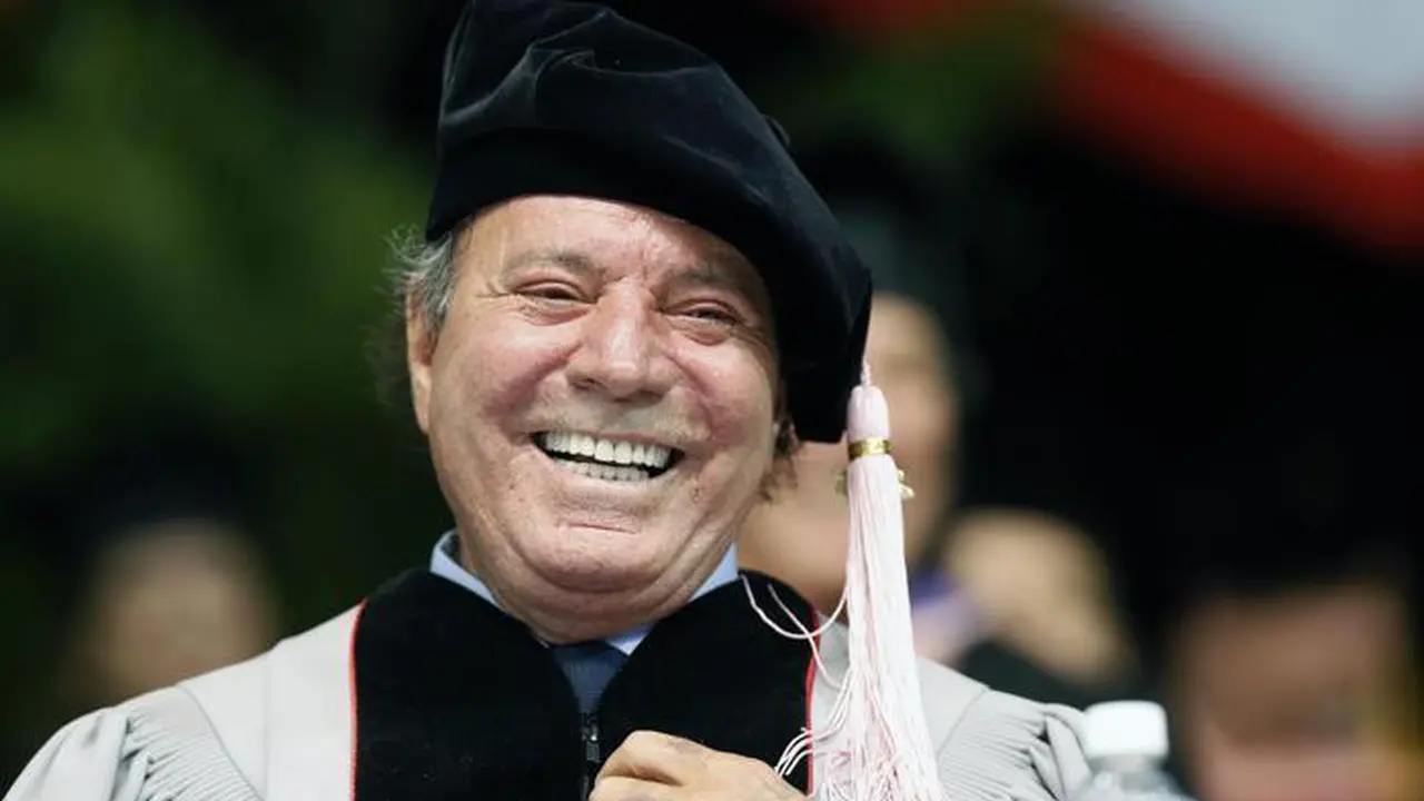 Julio Iglesias