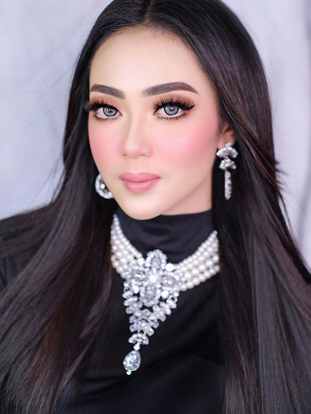 6 Potret Tyara Melati Sukma, Selebgram yang Disebut Mirip Syahrini