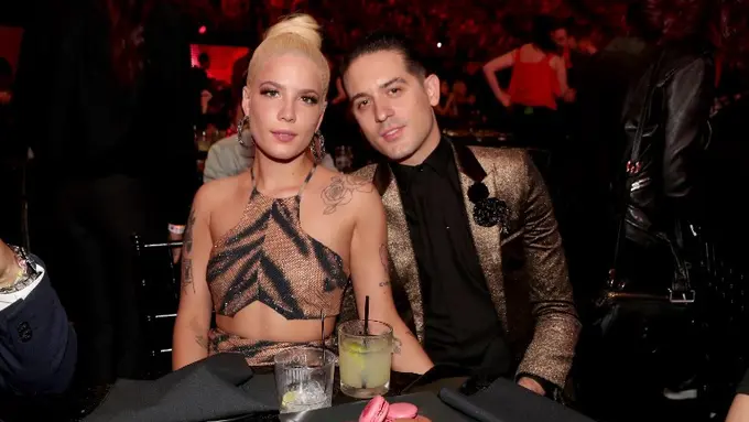 [Bintang] Halsey dan G-Eazy