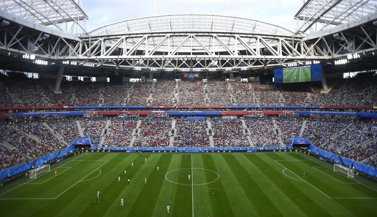 Jumlah penonton yang dapat ditampung stadion ini sebanyak 80.000 orang untuk konser, 67.800 orang untuk pertandingan normal, dan 64.468 orang untuk Piala Dunia 2018. (AFP/Gabriel Bouys)