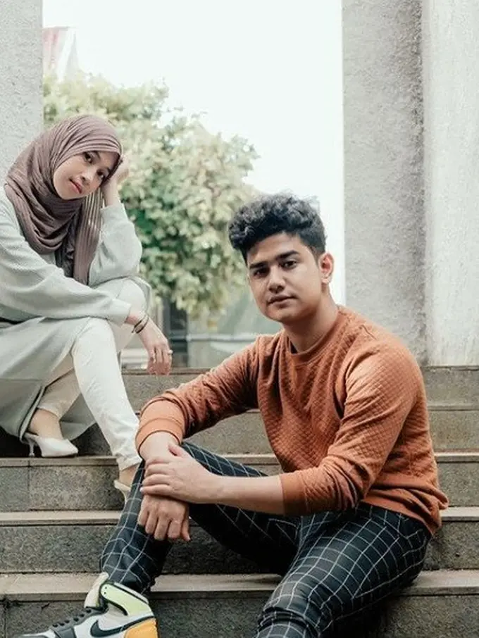 Rilis Lagu Religi, Ini 6 Potret Kebersamaan Adiba Khanza dan Syakir Daulay