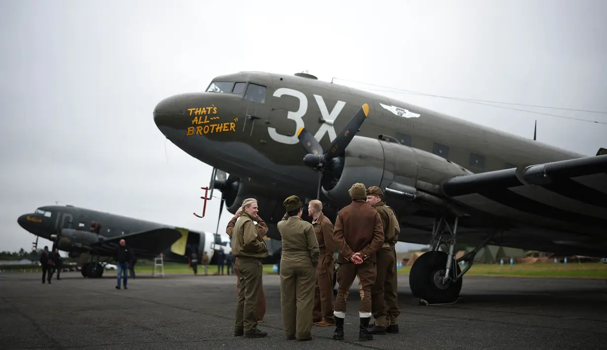 Sekutu menerjunkan 160 ribu tentara pada perang yang terjadi pada 6 Juni 1944 lalu. (HENRY NICHOLLS/AFP)