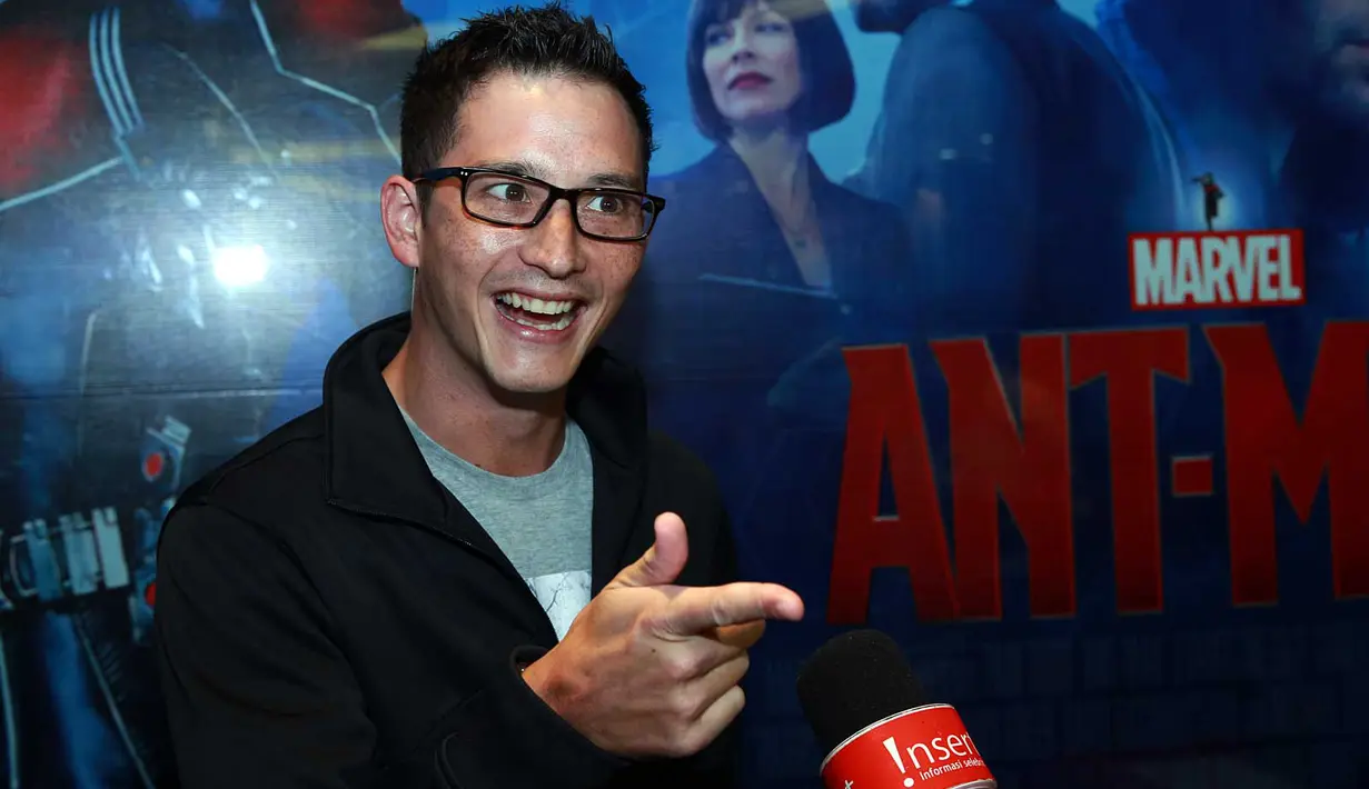 Ditinggal sang buah hati ke Singapura, Mike Lewis hadiri pemutaran film Ant-man seorang diri. (Bintang/Deki Prayoga)