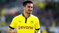 Cesc Sulit Diboyong, MU Incar Gelandang Jerman sebagai Alternatif