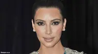 Menonton Sitkom, Kesibukan Baru Kim Kardashian