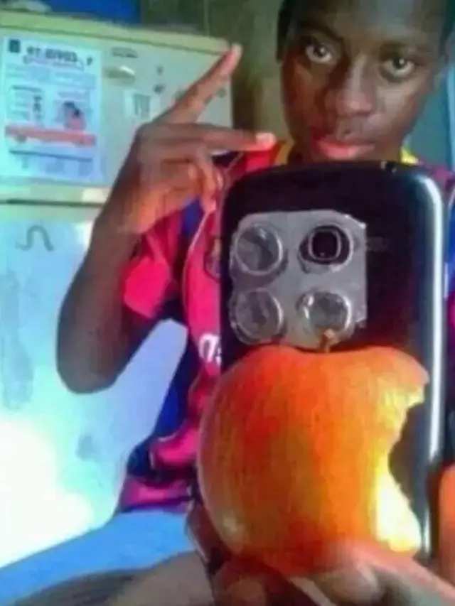 6 Potret Orang Ingin Pamer HP iPhone Ini Nyeleneh, Gagal Sombong