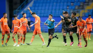 Mantap! Naufal Adya Fairuski Resmi Menjadi Wasit Elite AFC