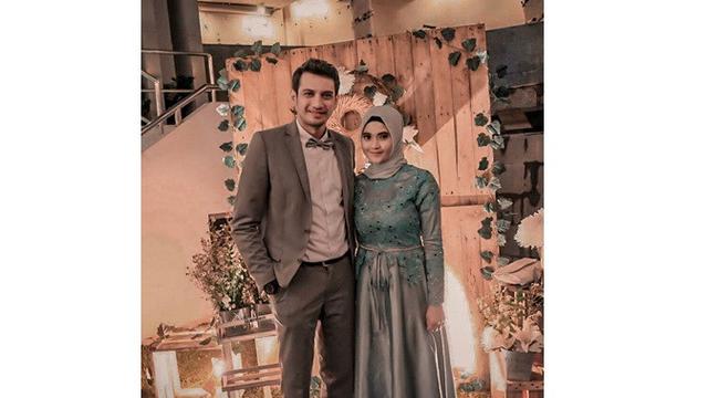 Kerap Berperan Antagonis, Ini 7 Potret Teuku Mirza dengan Keluarga