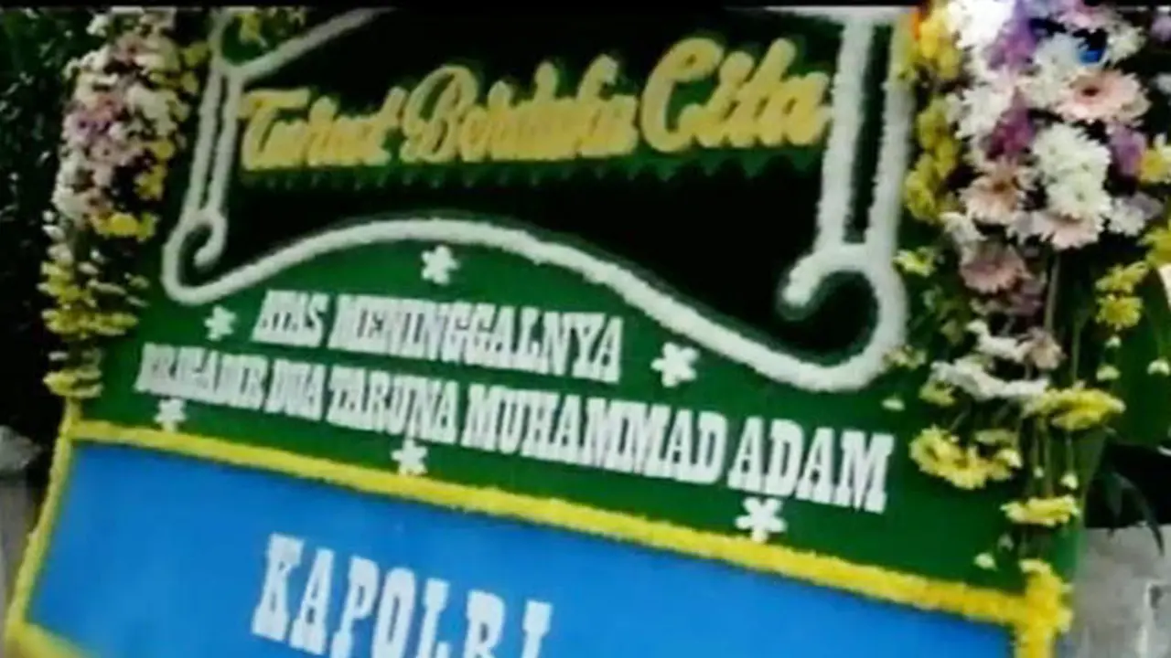 Karangan Bunga Dukacita Taruna Akpol