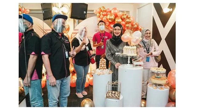 7 Potret Meriah Ulang Tahun Siti Nurhaliza Ke-42, Baby Bumpnya Jadi Sorotan