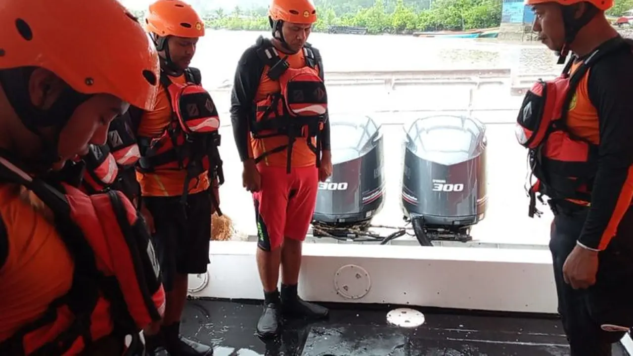 Perahu hilang di Mimika