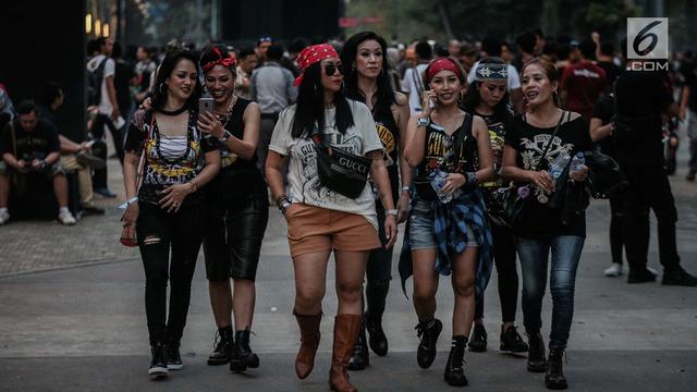 Penonton Guns N Roses Mulai Padati Gelora Bung Karno