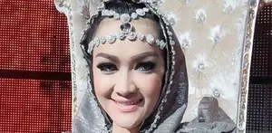 Keluarga mengenang Julia Perez di hari ulang tahunnya pada 15 Juli. Jika Jupe masih ada, apa hadiah dari keluarga yang akan diberikan pada Jupe?