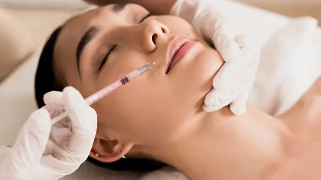 Cantik Alami di Setiap Usia, Yuk Saatnya Sayangi Kulit dengan Perawatan yang Tepat!