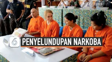 Empat warga negara asing ditangkap karena mencoba menyeludupkan narkoba ke Bali. Mereka terdiri dari dua wanita Thailand, satu wanita Rusia dan seorang pria Perancis.