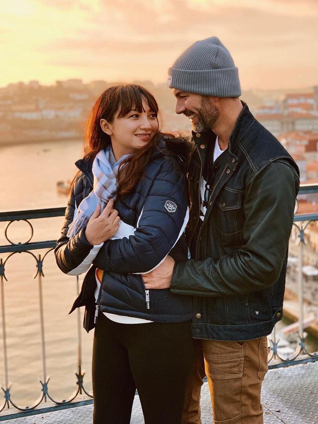 Tata Cahyani Mantan Istri Tommy Soeharto Pacari Aktor Hollywood, Ini 6 Potret Kebersamaanya