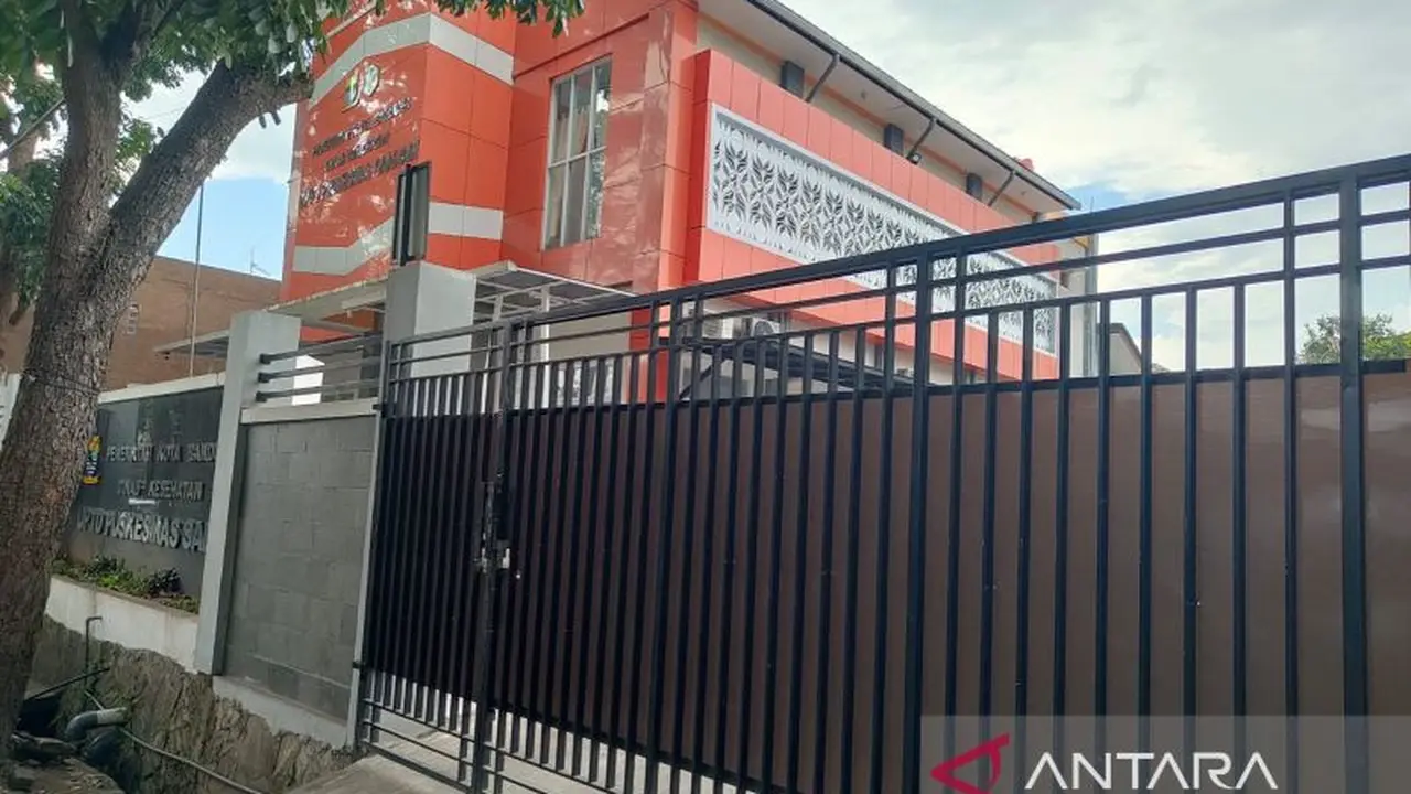 Puskesmas Sarijadi, Kota Bandung, yang tutup saat Hari Kedua Lebaran 2026
