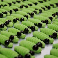 ilustrasi kue ulat daun/copyright by Rani Restu Irianti (Shutterstock)