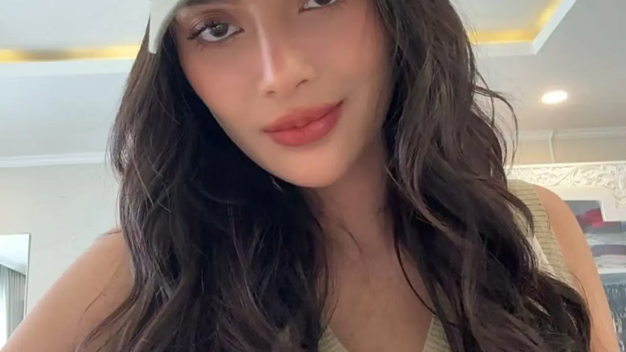 OOTD Erika Carlina (Instagram/@eri.carl)