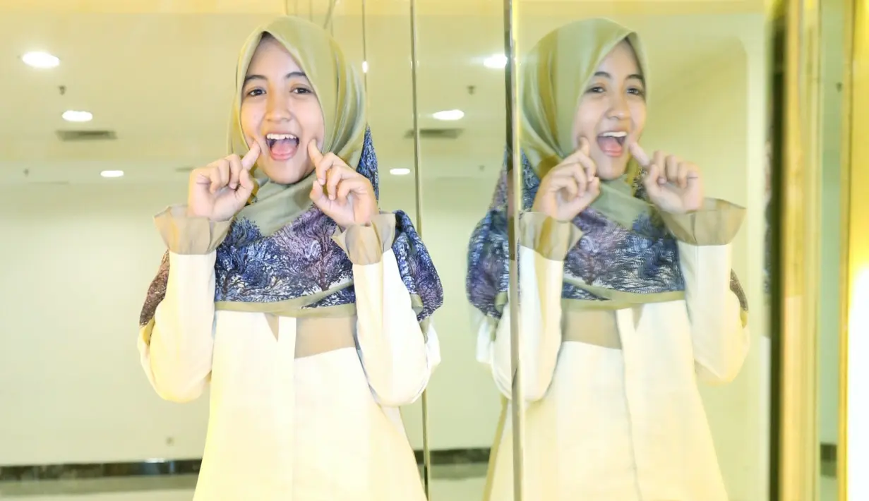 "Kami lakukan somasi dulu sembari menghubungi pihak Kima, tujuannya mediasi. Kalau dua kali somasi tidak ada respon langsung lapor," kata Henry. (Adrian Putra/Bintang.com)