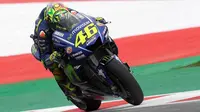 Pebalap Movistar Yamaha, Valentino Rossi, berencana memakai fairing pada balapan MotoGP Austria di Sirkuit Red Bull Ring, Minggu (13/8/2017). (Yamaha MotoGP)