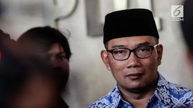 Mengunggah foto dengan Bowo 'Alpenliebe', Ridwan Kamil malah disebut menyindir Ketua Umum Gerindra, Prabowo Subianto.
