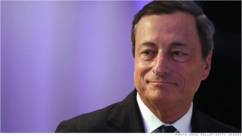  Direktur ECB Mario Draghi 