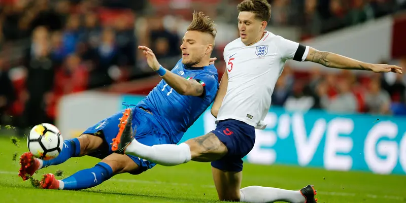 Italia Tahan Inggris di Stadion Wembley