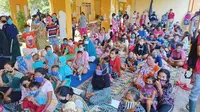 Pengungsi banjir rob Pekalongan, Jawa Tengah. (Foto: Liputan6.com/Felek Wahyu)