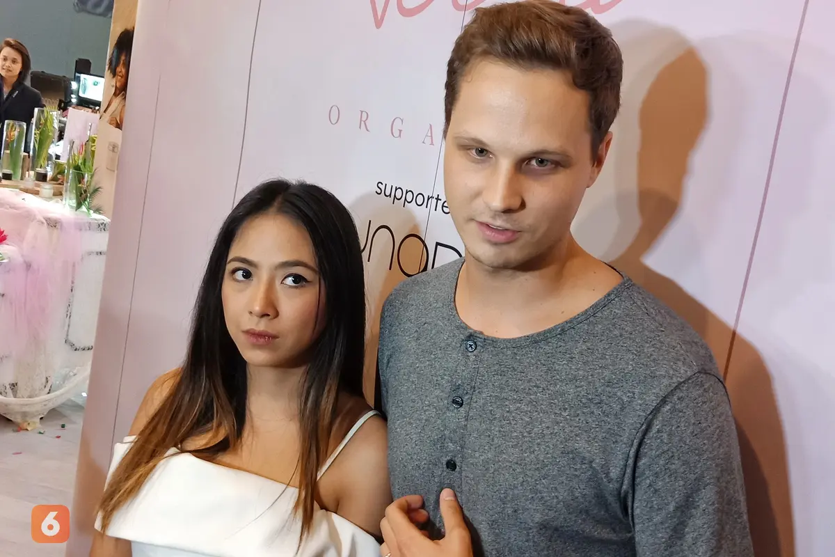 [Bintang] Nadia Vega