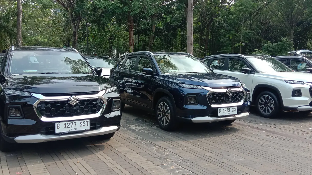 Seremoni Penyerahan Unit Suzuki Grand Vitara