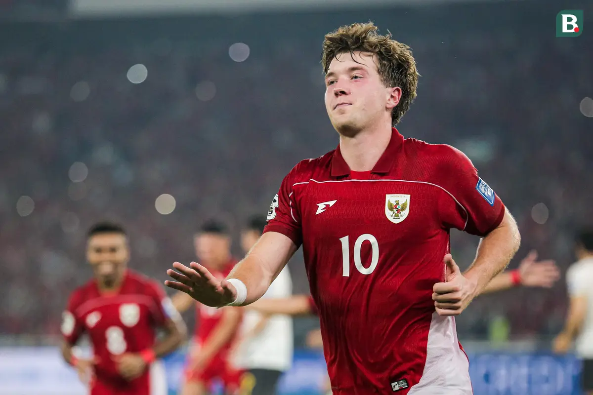 Foto: Momen Cerdas Jay Idzes Atur Penalti untuk Kemenangan Timnas Indonesia atas China di Kualifikasi Piala Dunia 2026