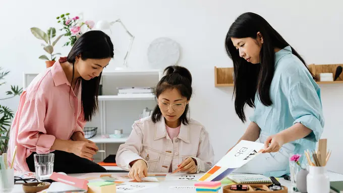 kerja tim kelompok rekan kerja kompak