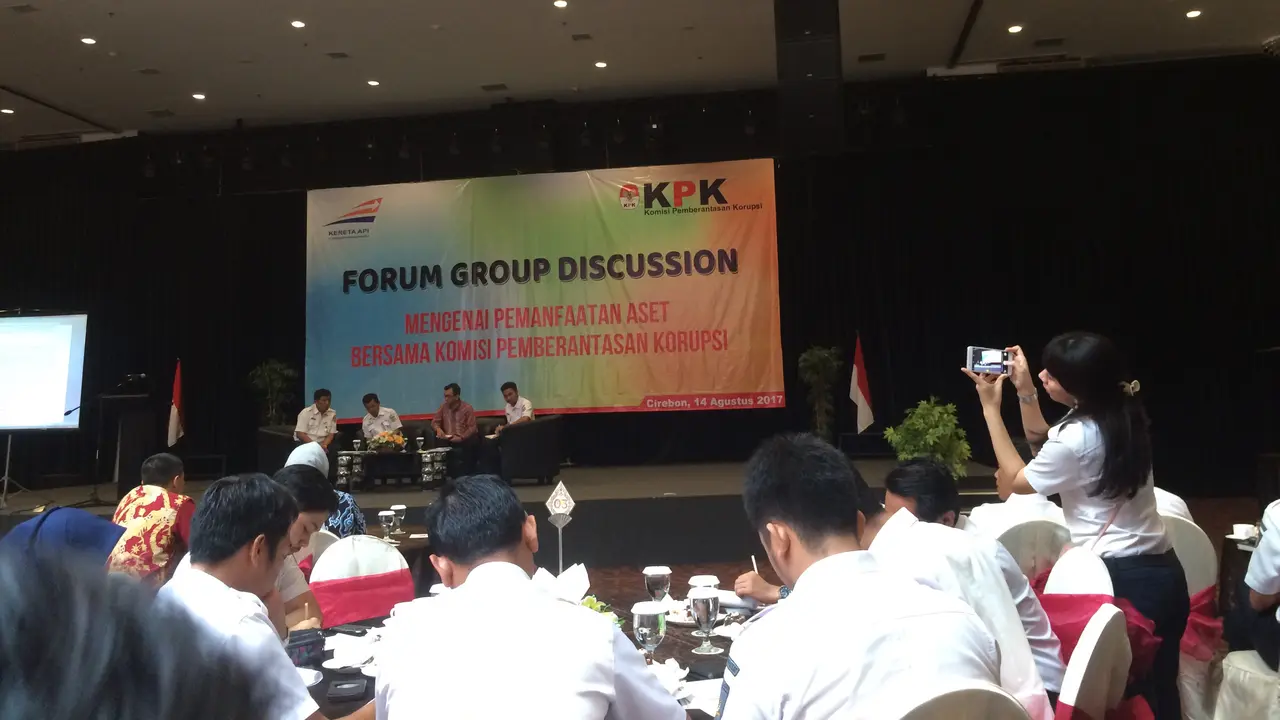 Seminar KAI -KPK di Cirebon 