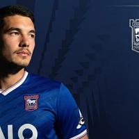 Ipswich Town di Jalur Promosi, Elkan Baggott Masih Menanti Kesempatan