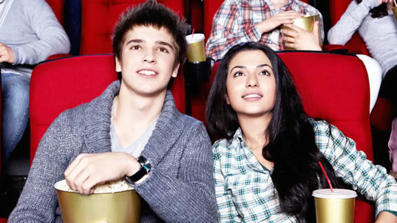 (C) shutterstock