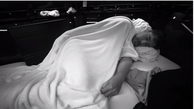 10 Potret MrBeast Dikubur Hidup-Hidup Selama 7 Hari, Sempat Putus Asa