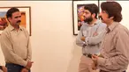 Bagi seorang fotografer, gambar terbaik adalah yang paling utama. Tak jarang para fotografer bahkan melakukan sesuatu yang berisiko demi mendapatkan gambar yang menakjubkan.