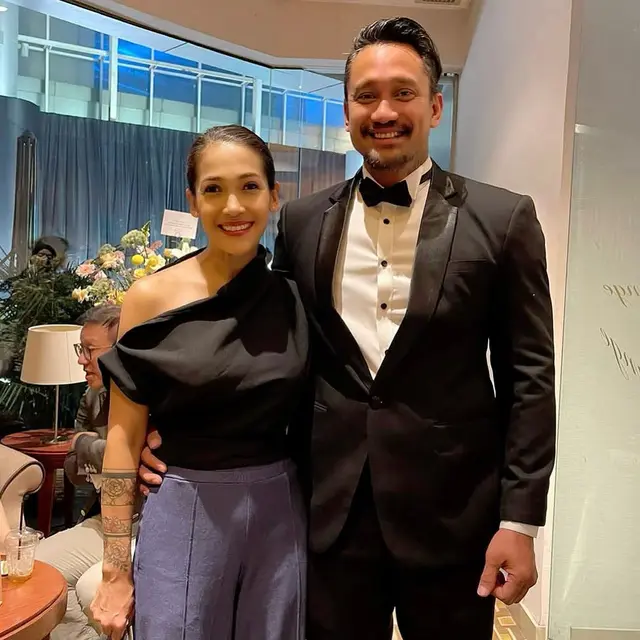 Ulang Tahun ke-13, Ini 6 Potret Harmonis Rumah Tangga Tora Sudiro dan Mieke Amalia