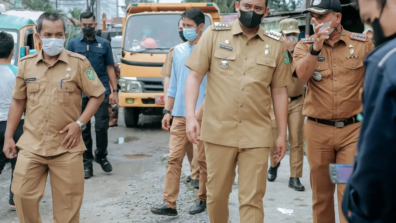 Responsif dalam Menanggapi Jalan Rusak, Wali Kota Medan DInilai sangat Mengayomi Masyarakat