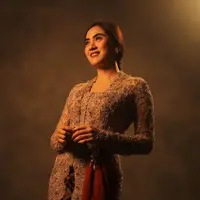 Ilustrasi Kebaya/https://www.shutterstock.com/Hitsyam&nbsp;Alfarizi