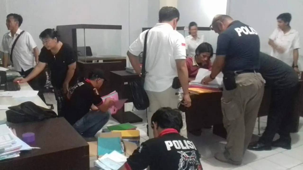 Polisi Sita Dokumen Disdukcapil Bitung Soal KTP Palsu WN Filipina