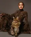 Kenakan hijab bukan halangan Olla Ramlan untuk terlihat fashionable. Termasuk saat photoshoot baru-baru ini [@ollaramlan]